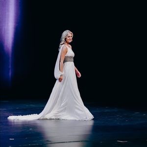 BEAUTIFUL Sherri Hill Couture dress-